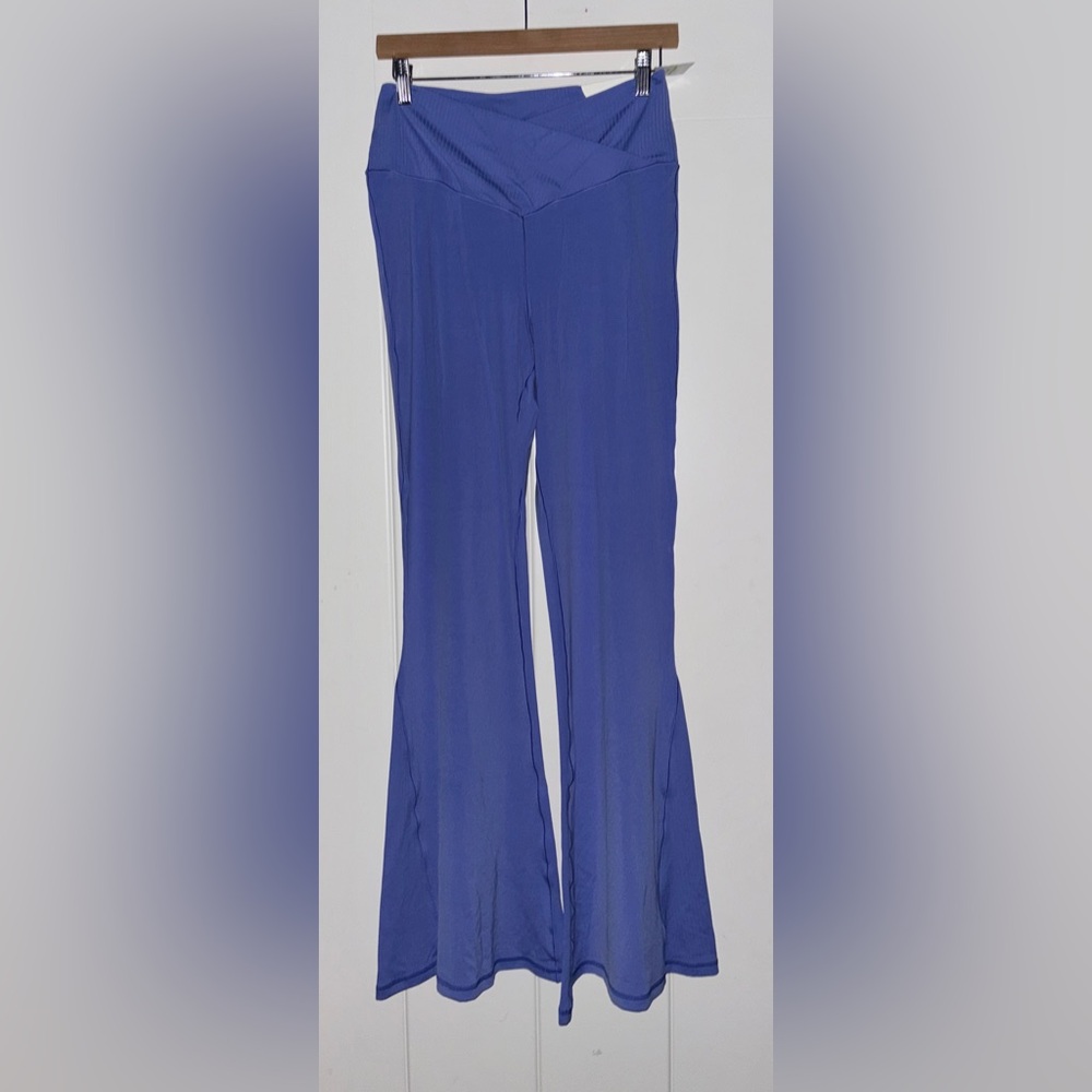 Offline By Aerie Crossover Buttery‎ Soft High Waist Super Flare Blue Legging XL